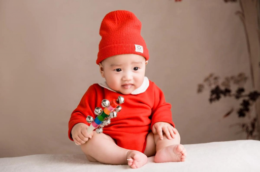 山东宝宝几个月戴银手镯好 山东宝宝几个月戴银手镯好